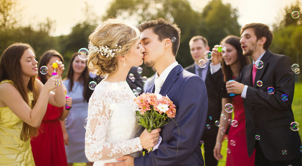Upstate New York Elopement Packages Friends Lake Inn New York Elopement Packages