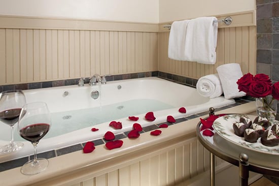 Guestrooms-TheGreatRoom_10